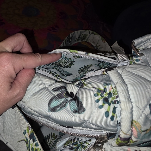 Vera Bradley Backpack EUC - Picture 5 of 9